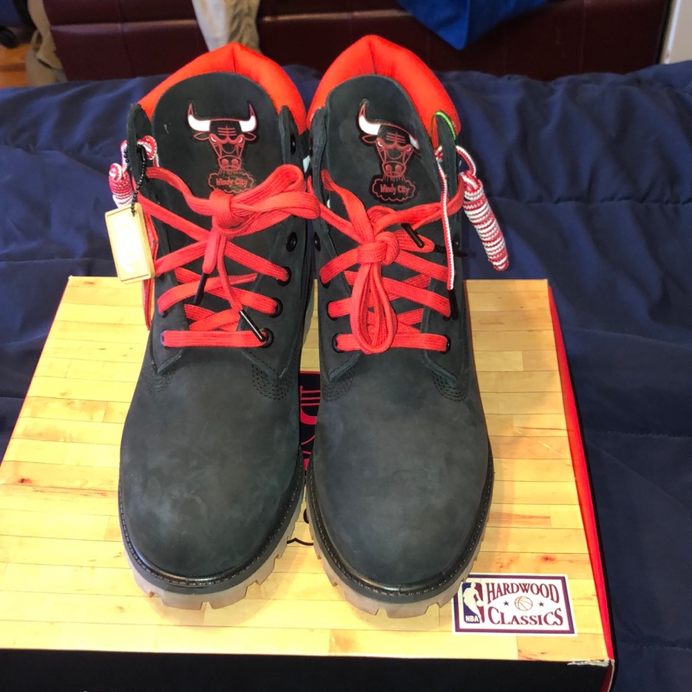 Timberland 6” Mitchell and Ness NBA Chicago Bulls